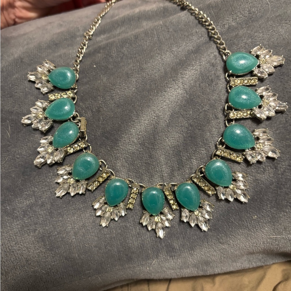 Elegant Turquoise Statement Necklace